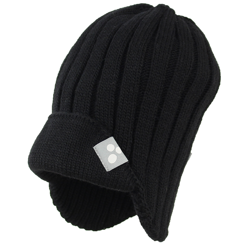 Kids hat YOUNG