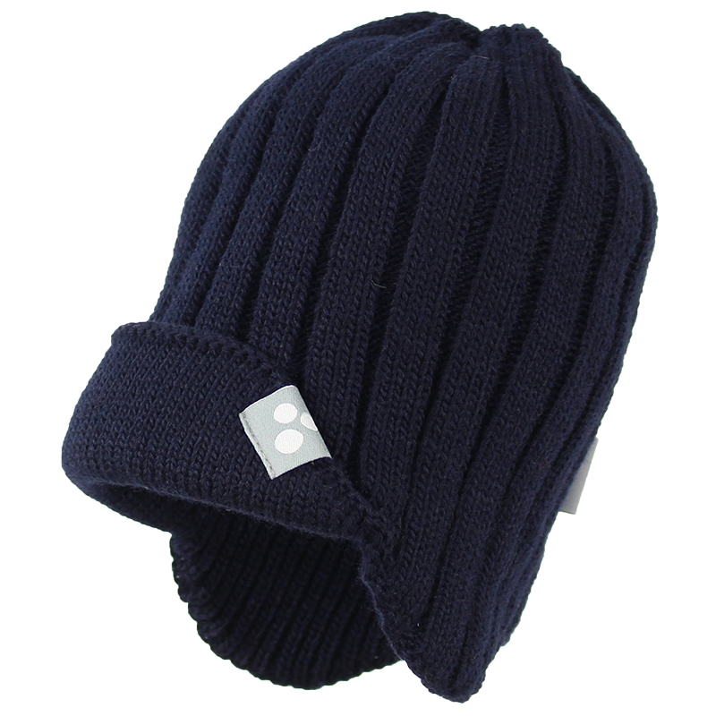 Kids hat YOUNG
